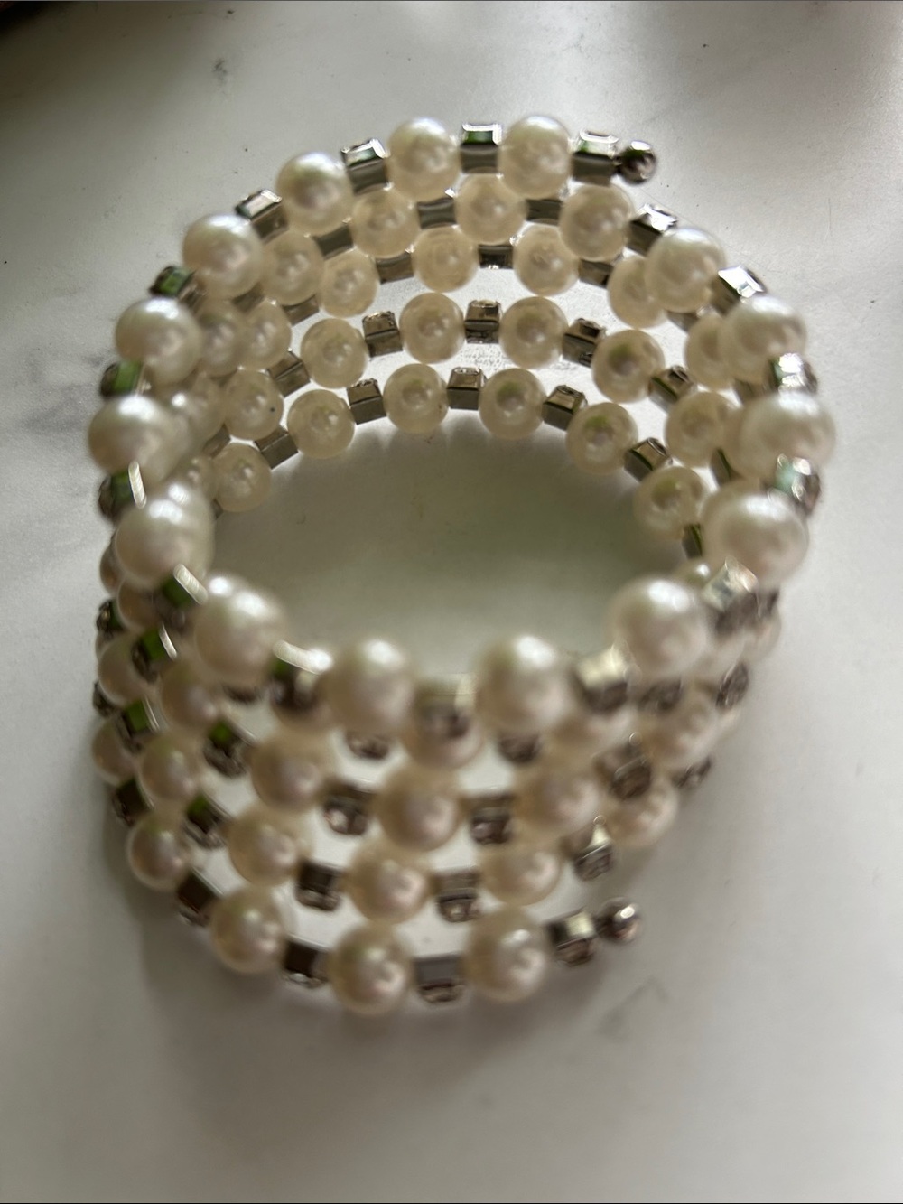 Classic Pearl and Silver Beaded Stretch Bracelet - White - Picture 2 of 3